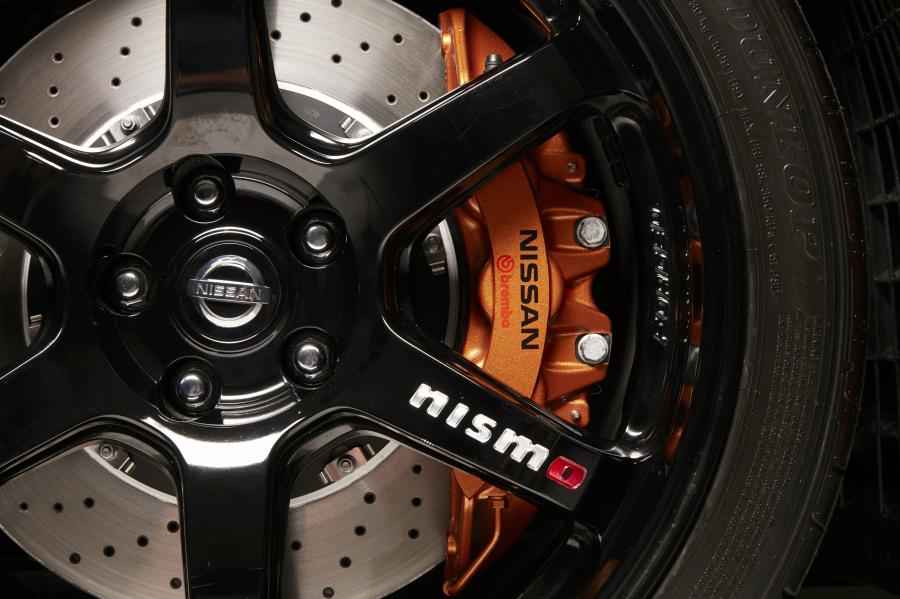 Колеса Nissan GT-R Track Edition (R35) 2017 года  (NA) (фото 23 из 45)